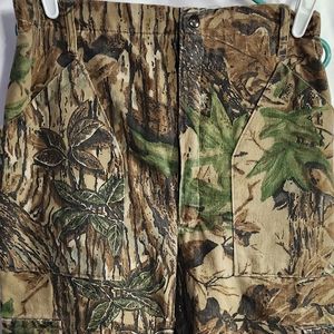 VINTAGE Realtree Pants Mens Lg 33x32 Camo Cargo RedHead Hunting Wind Stopper USA